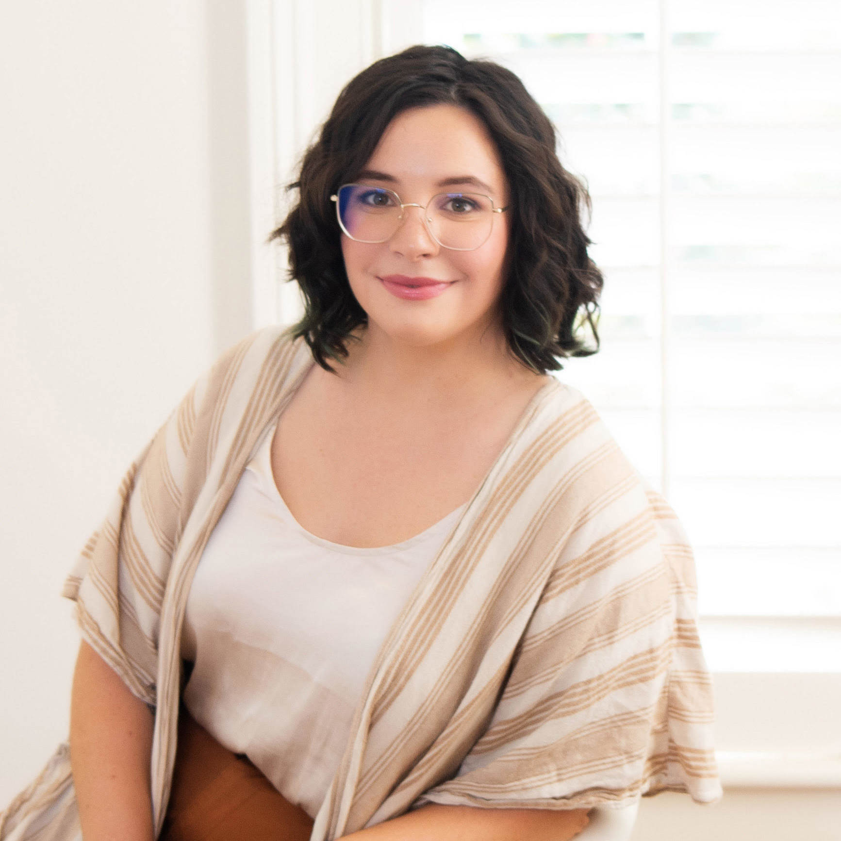 Season Moore Photo Headshot