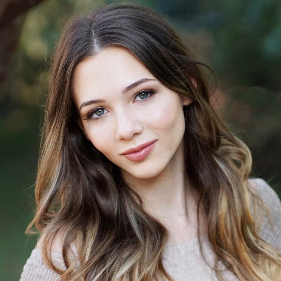 Senior Portrait Makeup